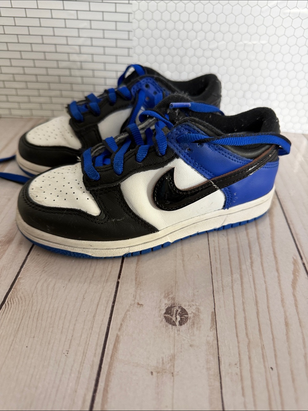 Nike Kids Low-Top Sneakers - White/Black/Royal Blue